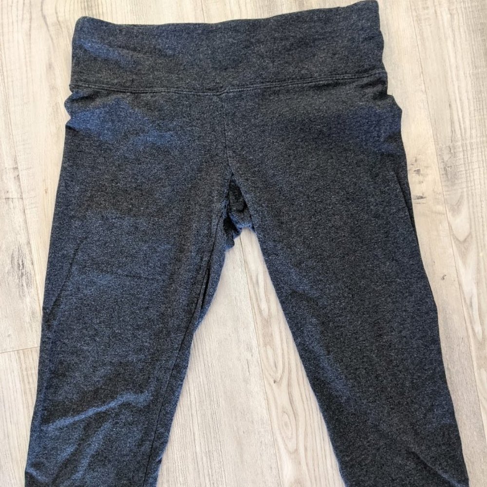Calvin  Klein leggings capri size S
